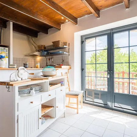 Villa Les Artals- Avec Piscine 12m, Boulodrome *